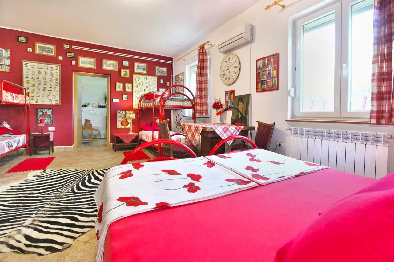 Cozy Istrian House Pensionat Izola Eksteriør billede